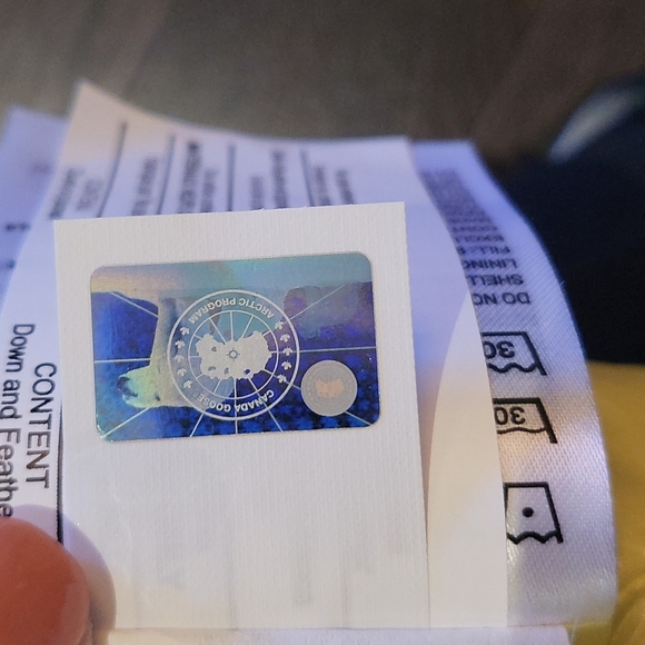 💯 Auth Canada goose Cypress packable Down Jacket Arctic Floral Limelight M - Picture 10 of 16